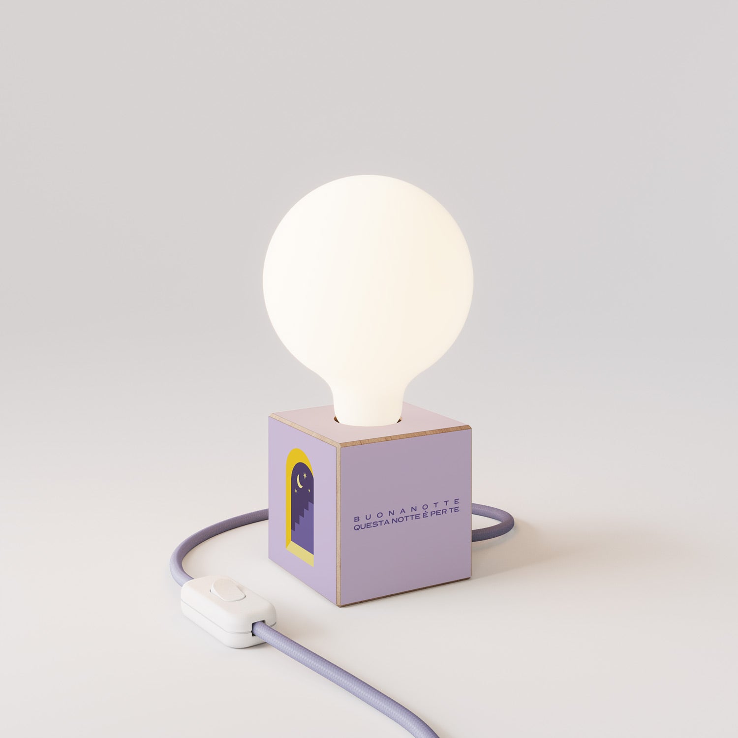 Cubetto table lamp with US plug, "Buonanotte fiorellino" porcelain effect globe bulb - Santomanifesto