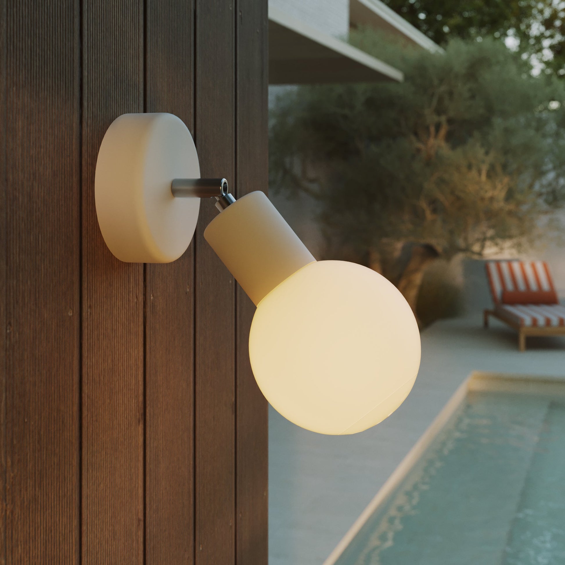IP65 Modulair Outdoor Wall Light with Adjustable Joint and Unbreak-a-Ball Shatterproof Sphere Shade - White