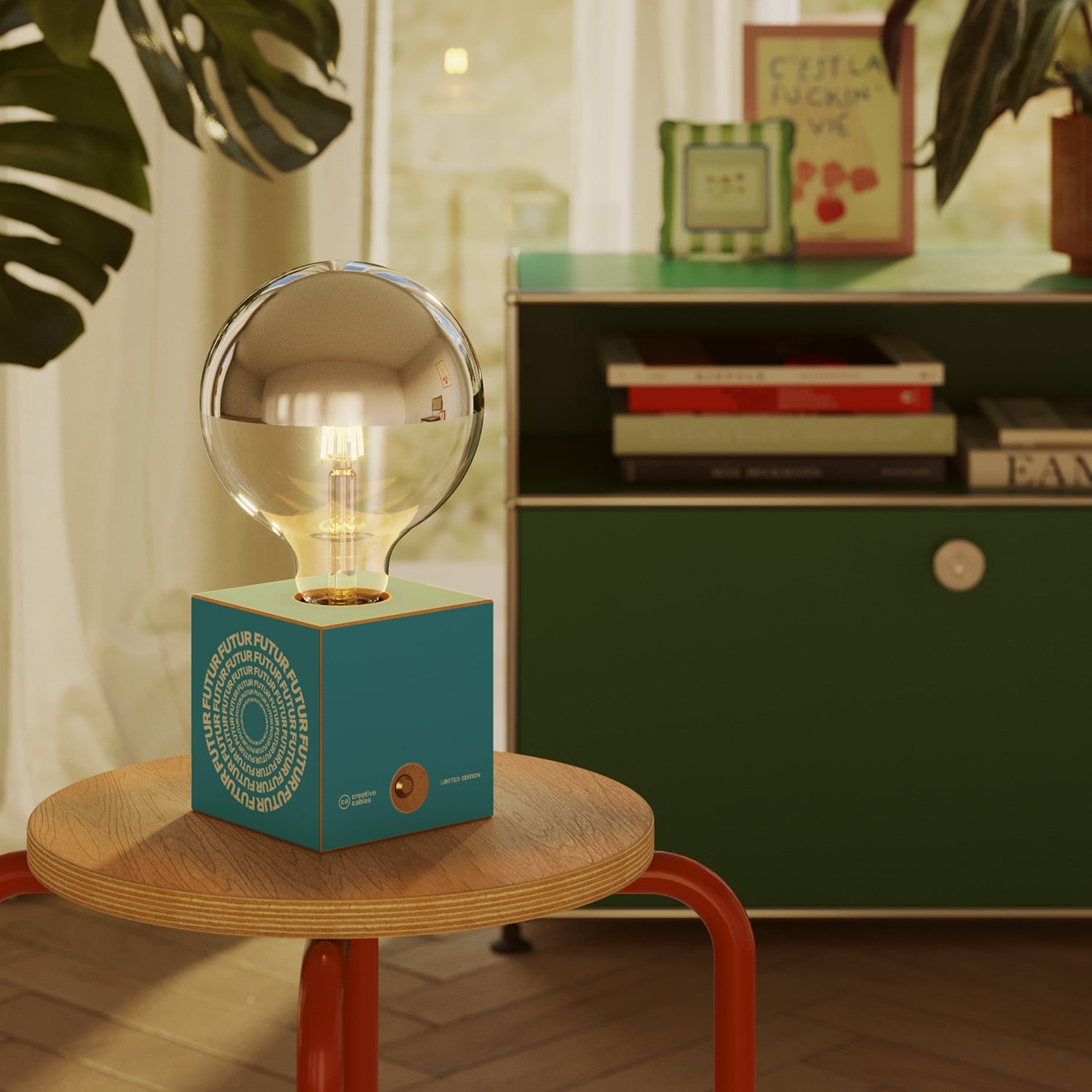 Lampada a batteria Cabless03 "Futur" con lampadina globo mezza sfera argento - Futur Festival