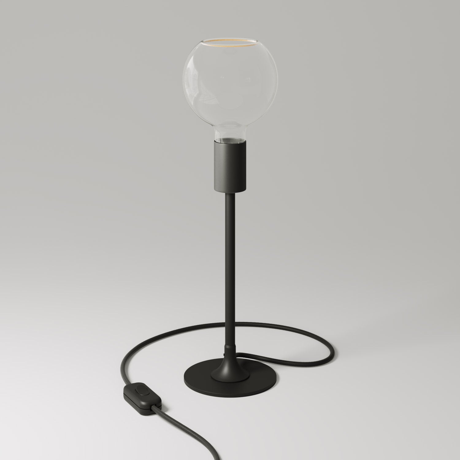 MAG-Y table lamp with round metal base and clear Ghost G05 bulb - Black